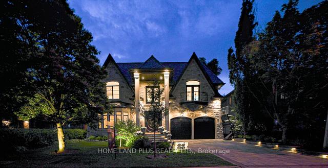 88 Aldershot Cres, House detached with 4 bedrooms, 7 bathrooms and 7 parking in Toronto ON | Image 27
