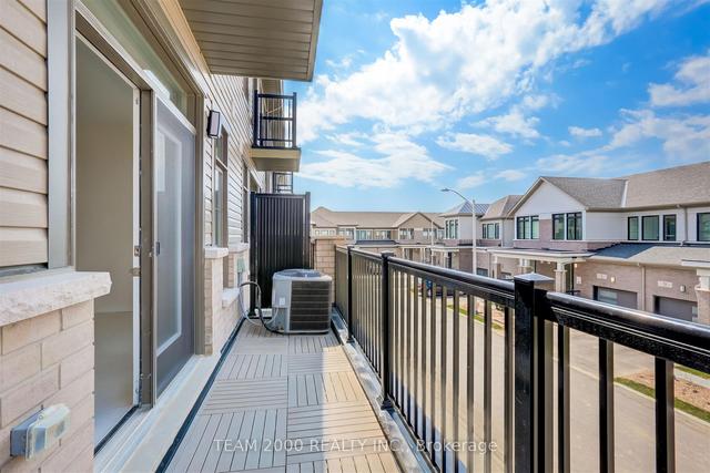 13 - 10 Freedom Cres, Townhouse with 3 bedrooms, 3 bathrooms and 2 parking in Hamilton ON | Image 8