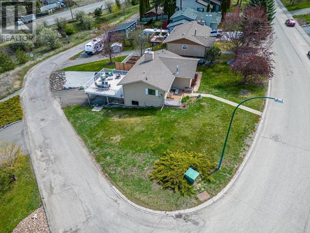 2113 Sifton Ave, House detached with 5 bedrooms, 2 bathrooms and null parking in Kamloops BC | Image 34