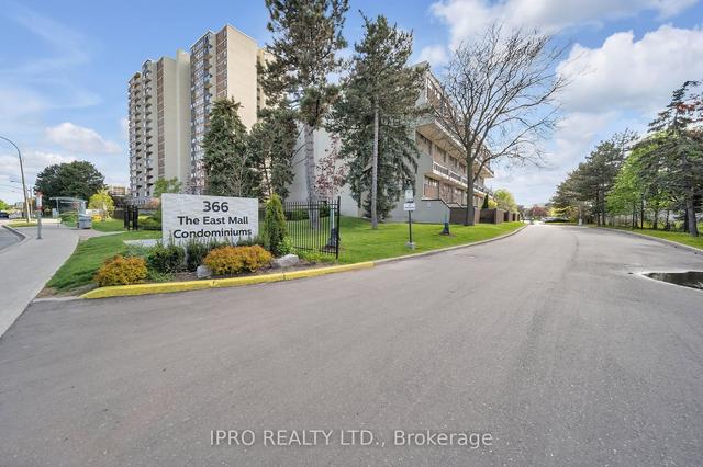 217 - 366 The East Mall, Townhouse with 3 bedrooms, 3 bathrooms and 1 parking in Toronto ON | Image 1