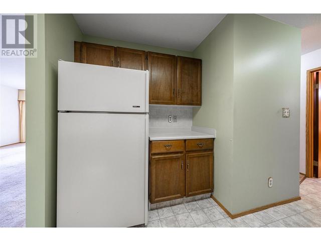 3608 - 27 Avenue Unit# 210, Condo with 2 bedrooms, 1 bathrooms and 1 parking in Vernon BC | Image 26