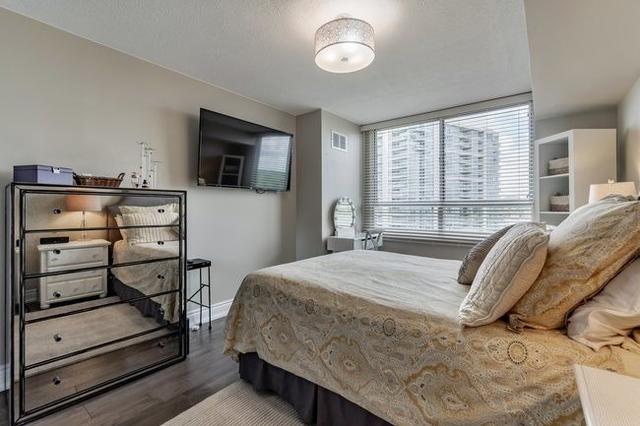1002 - 1271 Walden Circ, Condo with 2 bedrooms, 2 bathrooms and 1 parking in Mississauga ON | Image 24