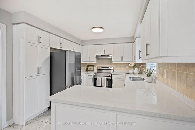 47 Taverner Cres, House detached with 4 bedrooms, 4 bathrooms and 4 parking in Ajax ON | Image 5