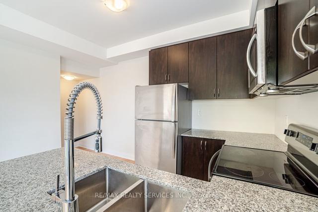 49 - 719 Lawrence Ave W, Townhouse with 1 bedrooms, 1 bathrooms and 0 parking in Toronto ON | Image 4