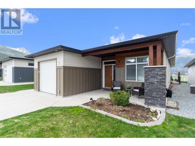 2 - 1611 10 Street Sw, House detached with 3 bedrooms, 2 bathrooms and 3 parking in Salmon Arm BC | Image 48