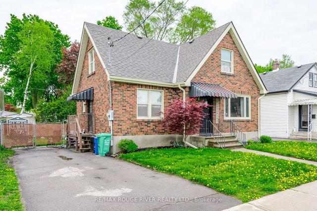 517 Braidwood Ave, House detached with 3 bedrooms, 1 bathrooms and 2 parking in Peterborough ON | Image 12