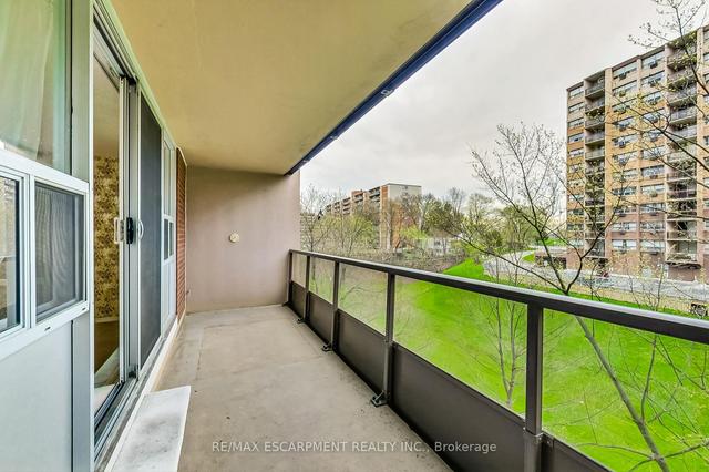 409 - 1964 Main St W, Condo with 3 bedrooms, 2 bathrooms and 1 parking in Hamilton ON | Image 28