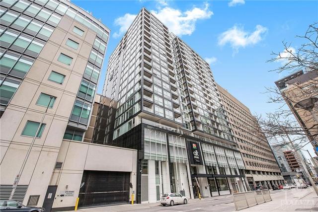 2010 - 199 Slater Street, Condo with 1 bedrooms, 1 bathrooms and null parking in Ottawa ON | Image 1