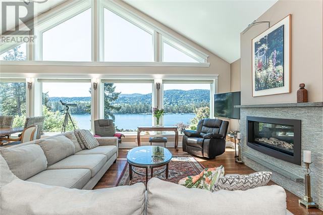 116 Fruitvale Rd, House detached with 3 bedrooms, 3 bathrooms and 4 parking in Saltspring Island BC | Image 16