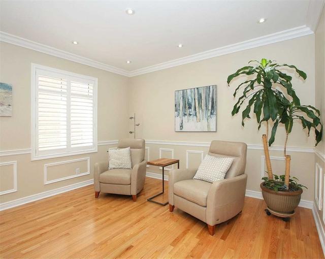 67 Moreau Tr, House detached with 4 bedrooms, 4 bathrooms and 7 parking in Toronto ON | Image 39