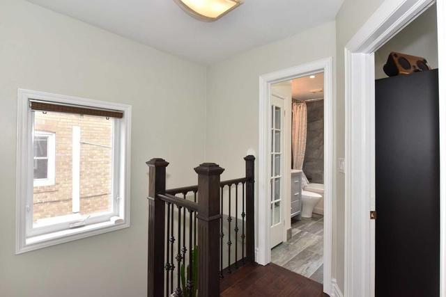 116 St Clarens Ave N, House semidetached with 3 bedrooms, 3 bathrooms and 2 parking in Toronto ON | Image 10