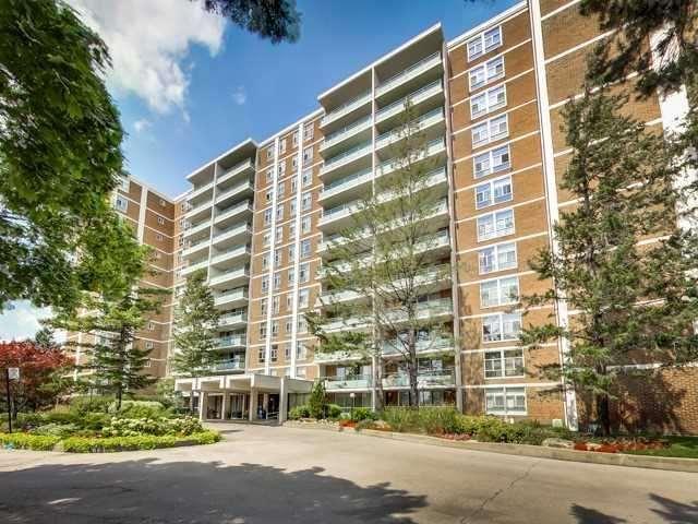 1004 - 44 Longbourne Dr, Condo with 3 bedrooms, 2 bathrooms and 2 parking in Toronto ON | Image 9