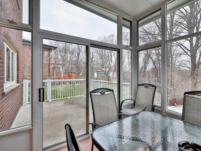17 Hathor Cres, House detached with 4 bedrooms, 4 bathrooms and 6 parking in Toronto ON | Image 20