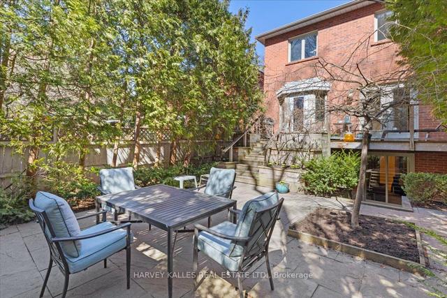 617 Castlefield Ave, House detached with 4 bedrooms, 4 bathrooms and 5 parking in Toronto ON | Image 33