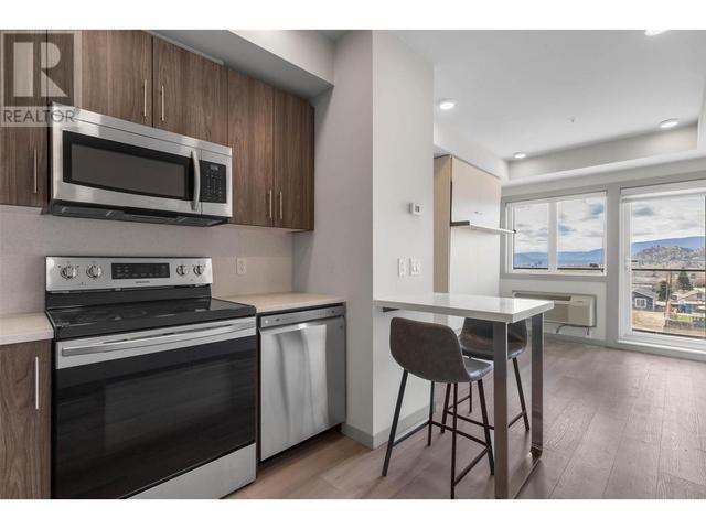 210 - 345 Dougall Rd N, Condo with 0 bedrooms, 1 bathrooms and null parking in Kelowna BC | Image 3