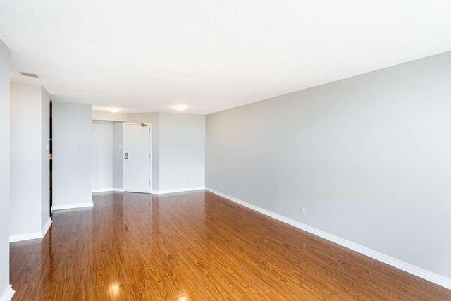 1002 - 25 Trailwood Dr, Condo with 2 bedrooms, 2 bathrooms and 1 parking in Mississauga ON | Image 11