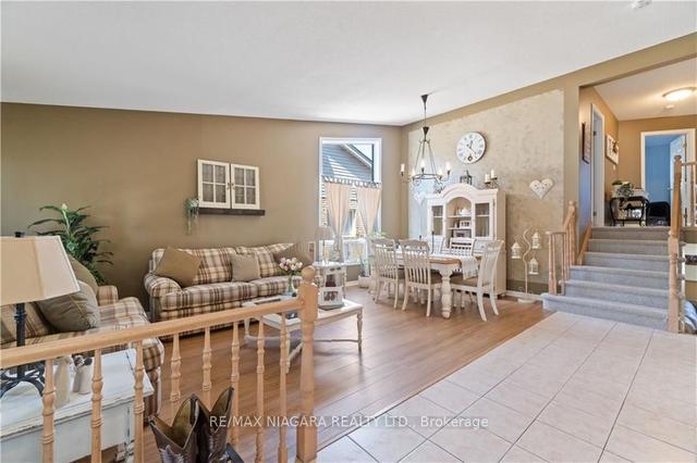 5991 Andrea Dr, House detached with 4 bedrooms, 2 bathrooms and 3 parking in Niagara Falls ON | Image 9