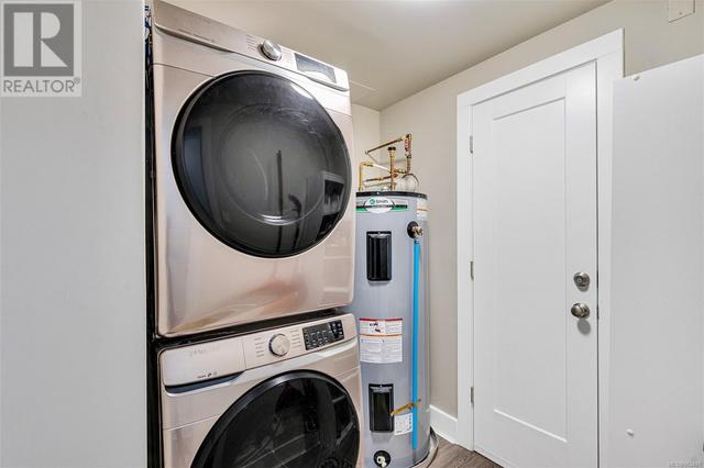 Laundry Room on Lower Level | Image 29