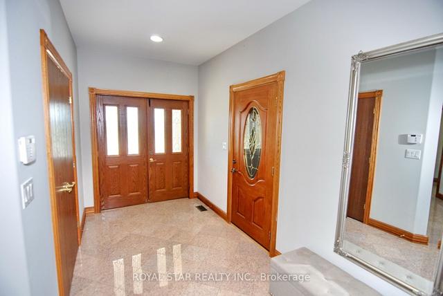 9225 Short Malden Rd, House detached with 5 bedrooms, 3 bathrooms and 28 parking in LaSalle ON | Image 26