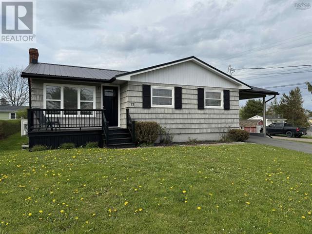 72 Acadia Ave, House detached with 3 bedrooms, 2 bathrooms and null parking in Stellarton NS | Image 1