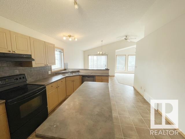 16133 130a St Nw, House detached with 4 bedrooms, 3 bathrooms and null parking in Edmonton AB | Image 6