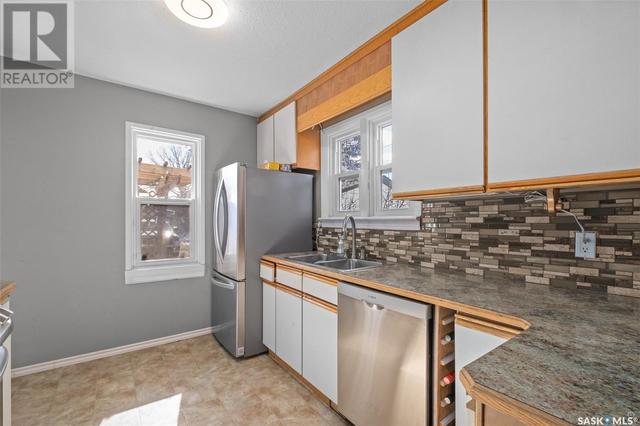 111 22nd Street E, House detached with 4 bedrooms, 1 bathrooms and null parking in Prince Albert SK | Image 11
