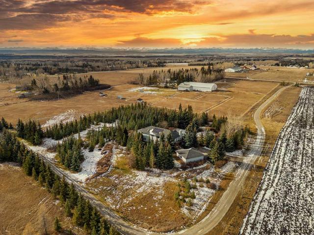 244062 Range Road 31, House detached with 5 bedrooms, 2 bathrooms and null parking in Rocky View County AB | Image 1