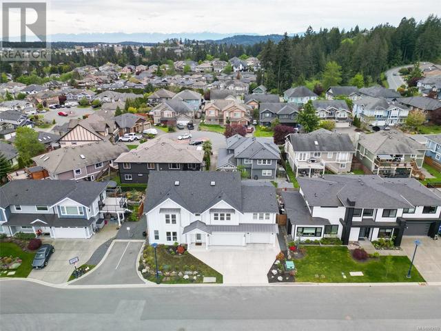 814 Albatross Pl, House detached with 6 bedrooms, 6 bathrooms and 6 parking in Langford BC | Image 39