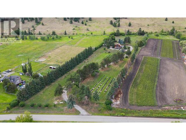 6721 Buchanan Road, House detached with 3 bedrooms, 3 bathrooms and 8 parking in Coldstream BC | Image 1