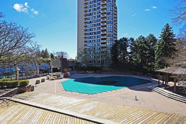 1608 - 225 Bamburgh Cir, Condo with 2 bedrooms, 1 bathrooms and 1 parking in Toronto ON | Image 33