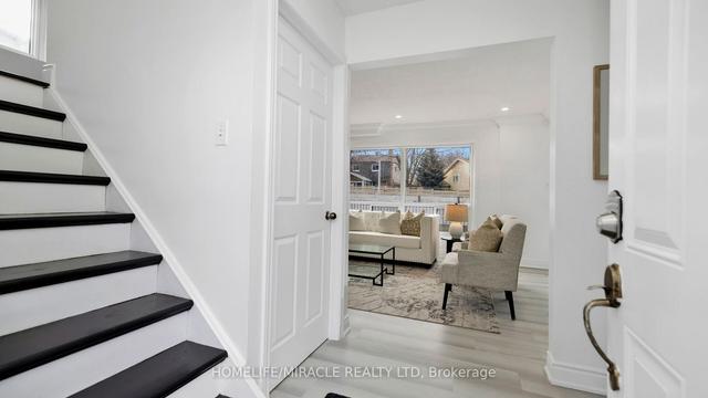 15 Horatio Crt, House detached with 3 bedrooms, 2 bathrooms and 4 parking in Brampton ON | Image 34