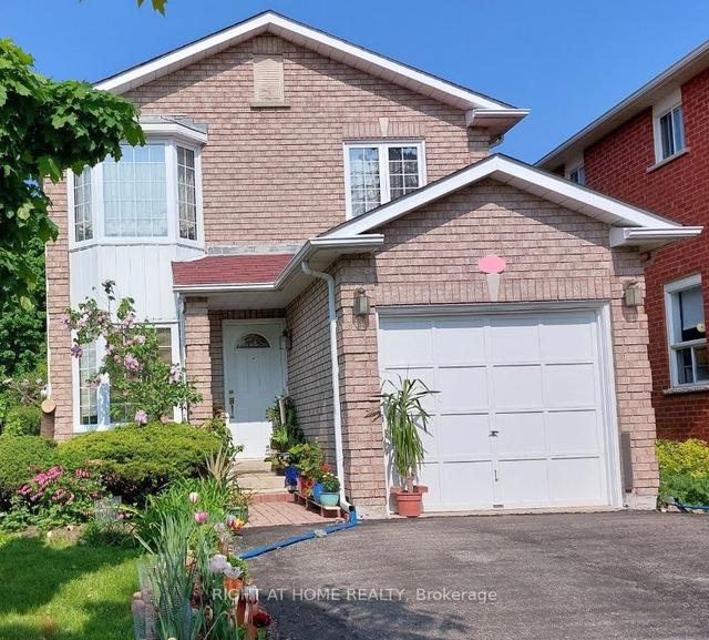 20 Newmill Cres, House detached with 3 bedrooms, 3 bathrooms and 2 parking in Richmond Hill ON | Image 5