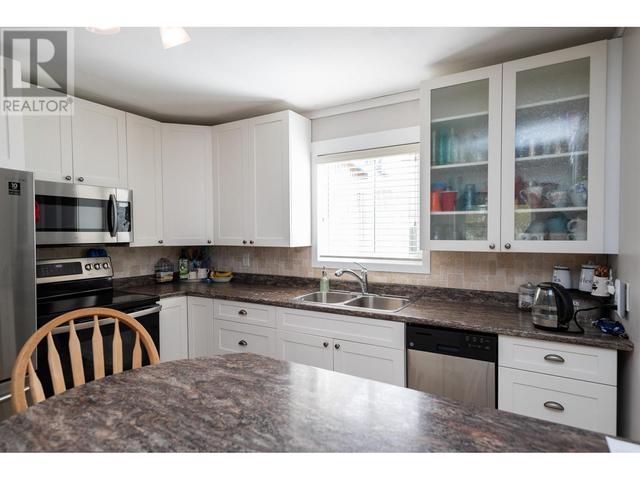 770 Irwin St, House detached with 2 bedrooms, 1 bathrooms and null parking in Prince George BC | Image 7