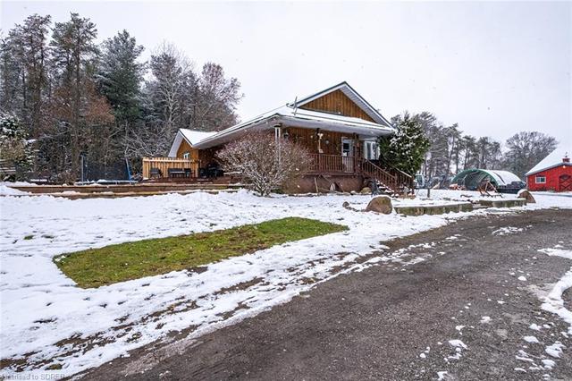 1229 Regional Road 19 Road, House detached with 3 bedrooms, 2 bathrooms and 5 parking in Norfolk County ON | Image 5