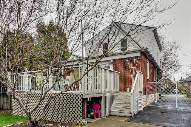 64 Cameron Ave S, House detached with 4 bedrooms, 2 bathrooms and 4 parking in Hamilton ON | Image 42
