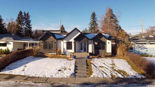 77 Malibou Road Sw, House detached with 4 bedrooms, 3 bathrooms and 3 parking in Calgary AB | Image 43