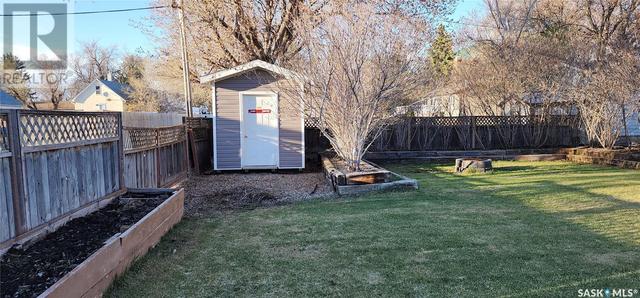 308 Main St, House detached with 1 bedrooms, 1 bathrooms and null parking in Odessa SK | Image 25