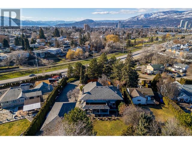 1610 Highland Dr N, House detached with 4 bedrooms, 2 bathrooms and 2 parking in Kelowna BC | Image 33