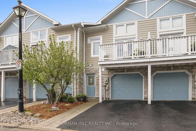 1048 On Bogart Cir, Townhouse with 2 bedrooms, 3 bathrooms and 2 parking in Newmarket ON | Image 12