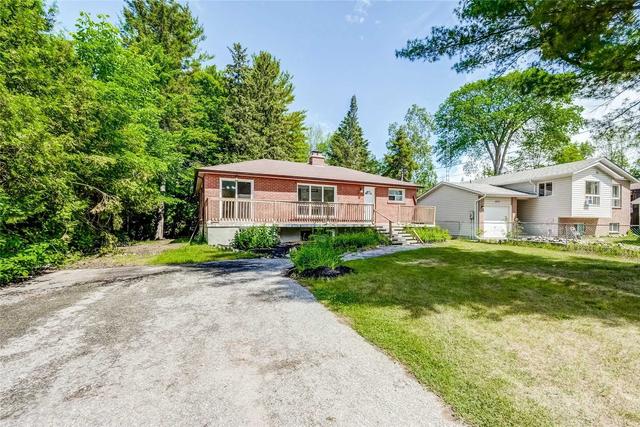 678 Trinity St, House detached with 3 bedrooms, 1 bathrooms and 6 parking in Innisfil ON | Image 23
