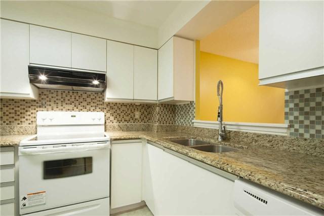 103 - 430 Mclevin Ave, Condo with 2 bedrooms, 2 bathrooms and 1 parking in Toronto ON | Image 5