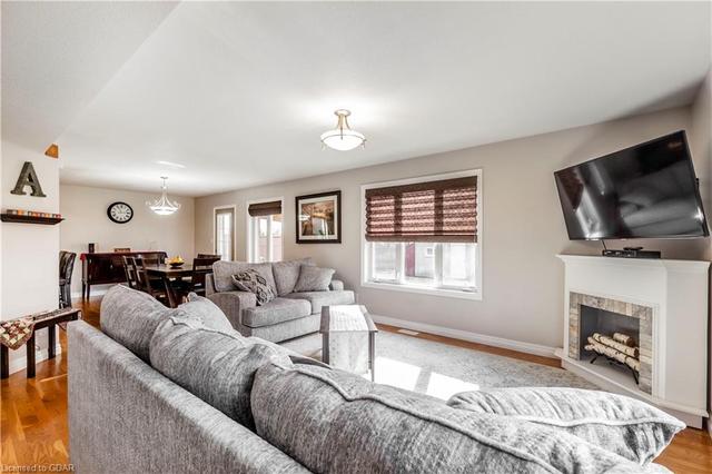 45 Teal Drive, House detached with 4 bedrooms, 3 bathrooms and 4 parking in Guelph ON | Image 9