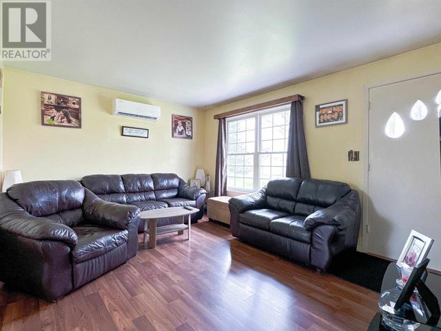 33 Bonavista Dr, House detached with 3 bedrooms, 1 bathrooms and null parking in Cornwall PE | Image 13