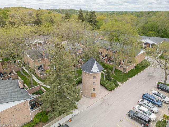 44 - 1385 Commissioners Rd W, House attached with 2 bedrooms, 1 bathrooms and 1 parking in London ON | Image 29