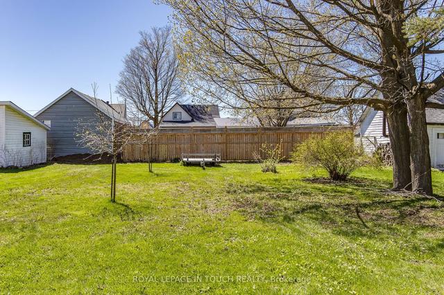 30 Maria St, House detached with 4 bedrooms, 2 bathrooms and 3 parking in Penetanguishene ON | Image 30