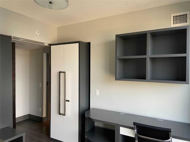 t1-711 - 330 Phillip St, Condo with 1 bedrooms, 1 bathrooms and 0 parking in Waterloo ON | Image 8