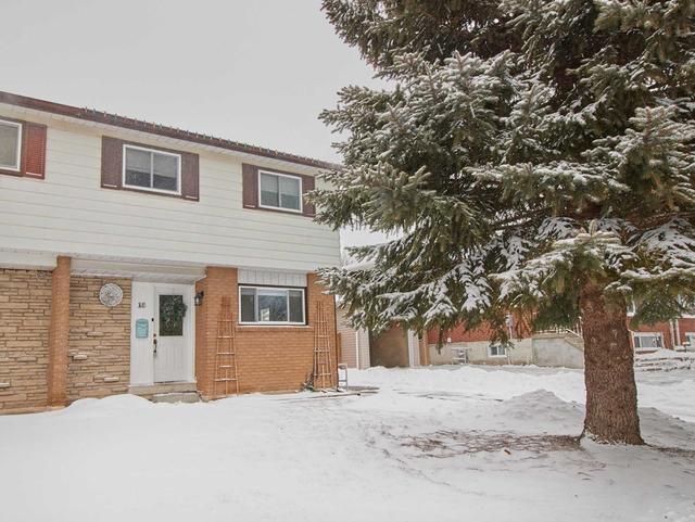16 Lawrence Cres, House semidetached with 3 bedrooms, 2 bathrooms and 3 parking in Clarington ON | Image 12