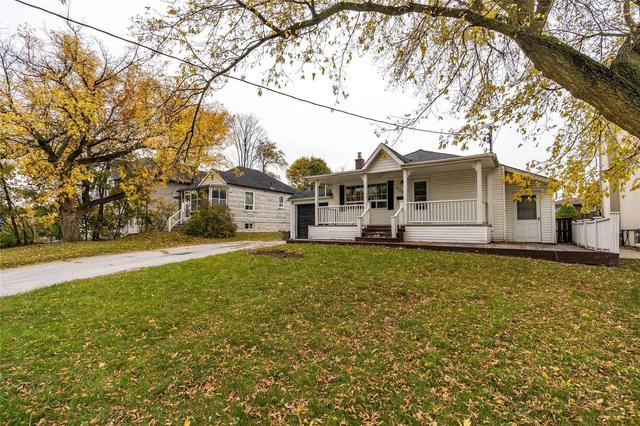 UPPER - 226 Lawrence Ave, House detached with 3 bedrooms, 1 bathrooms and 2 parking in Richmond Hill ON | Image 4