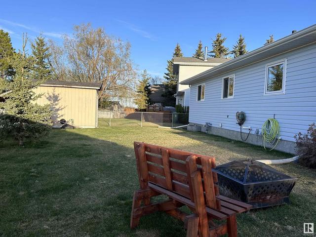 11047 105 St, House detached with 4 bedrooms, 2 bathrooms and 4 parking in Westlock AB | Image 12