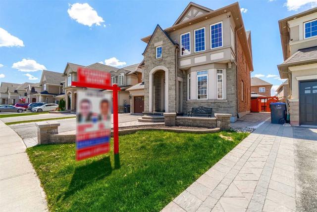23 Scotchmere Cres, House detached with 4 bedrooms, 5 bathrooms and 6 parking in Brampton ON | Image 27